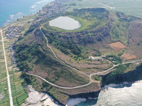 Núi lửa Thới Lới